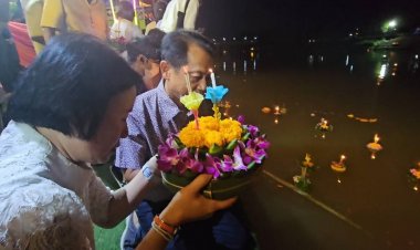 ปราจีนฯแห่ลอยกระทงกลางแสงจันทร์-ทำบุญโลงศพสะเดาะเคราะห์