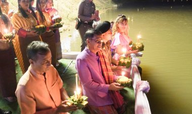 โพธิ์กระสังข์ลอยกระทงท่ามกลางลมหนาวเย็น