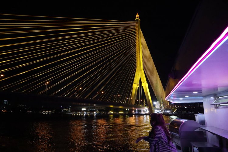 image_750x_6542411bf13cc