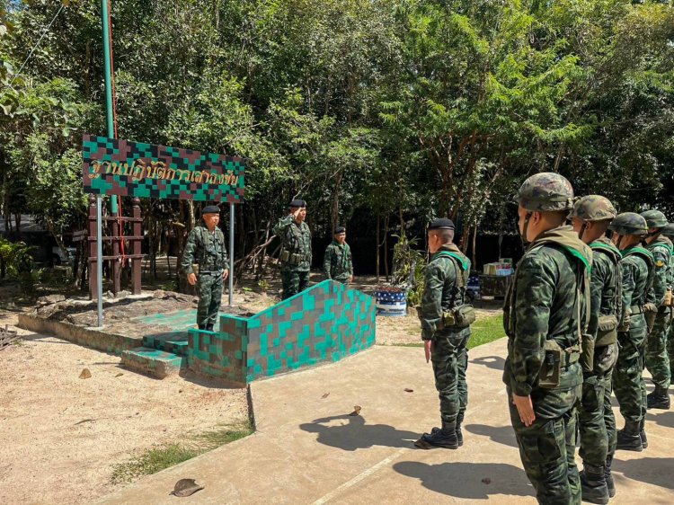 ผู้บัญชาการกองกำลังสุรนารี ตรวจเยี่ยมกำลังป้องกันชายแดน