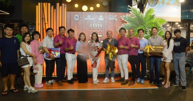 “BAR-B-Q Resort” ประกาศรีแบรนด์ สู่ “OASIZZ” เจาะตลาดพรีเมียม