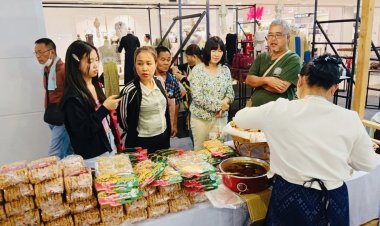 พช.ลำปางยกสินค้าเมืองรถม้าขายที่อุดรธานี