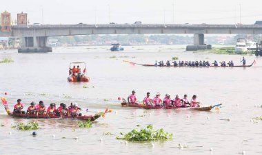 ยิ่งใหญ่!แข่งขันเรือยาวประเพณีปทุมธานีริมแม่น้ำเจ้าพระยา