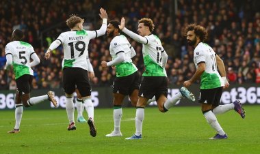 "หงส์แดง"ยิงแซงชนะ “อินทรีผงาด” รั้งจ่าฝูง พรีเมียร์ลีก