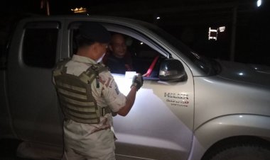 ผู้นำท้องถิ่นสนธิลุยปราบปรามผู้มีอิทธิพลอำเภอท่าสองยาง