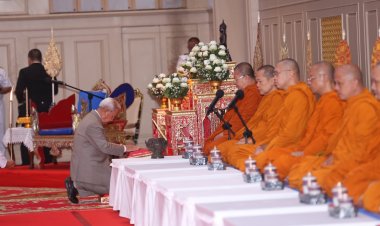 "พล.อ.สุรยุทธ์"ปธ.องคมนตรีประธานพิธีเจริญพระพุทธมนต์และเจริญจิตตภาวนาถวายเป็นพระกุศล