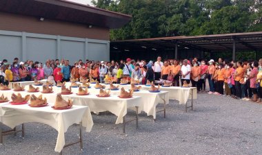 “สมัชชาหมูภาคใต้” ทำพิธีกรรมสาปแช่ง “พวกหมูเถื่อน”ทำเกษตรกรเดือดร้อนทั่วประเทศ
