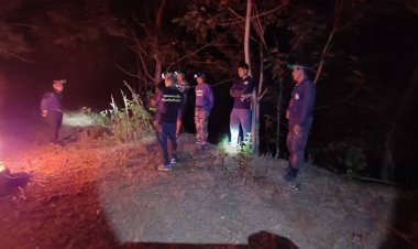 หนีตายสุดชีวิต!ช้างป่าตกมันไล่ตื๊บชาวบ้านรอดตายหวุดหวิด