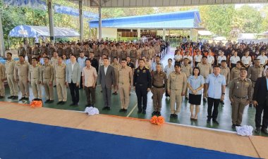 พ่อเมืองศรีสะเกษ จับมือ บิ๊กหลวง ประกาศแตกหักยาเสพติด