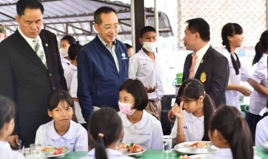 90 ปีหอการค้าไทยหนุนเด็กนักเรียนไทยได้ทานไข่ไก่