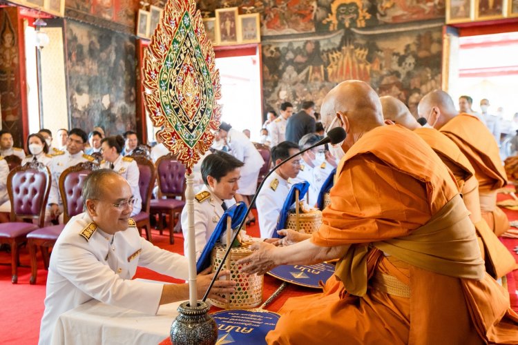 คปภ.ถวายพระกฐินพระราชทาน ณ วัดทองธรรมชาติวรวิหาร