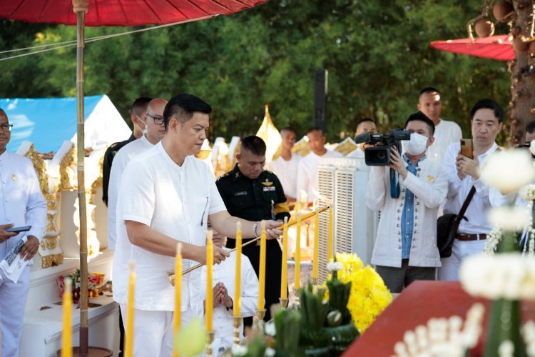 “พ่อเลี้ยงหล้า” ร่วมพิธีพุทธาภิเษกพระพุทธรูปปางรำพึงและพิธีเถราภิเษกองค์ครูบาเจ้าศรีวิชัย