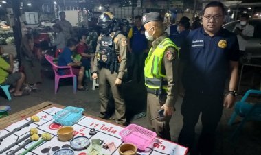 จนท.สนธิกำลังบุกทลายบ่อนพนันไฮโลกลางตลาดดังขอนแก่นรวบ 11 เซียน