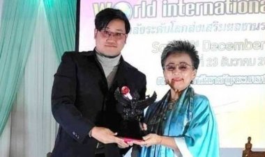 พีรดา !! คว้ารางวัล“สหัสวรรษแห่งโลกา” ผลิตภัณฑ์ดูแลสุขภาพความงามดีเด่น