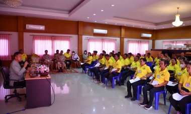 ชลบุรีผนึกทัพเรือภาคที่ 1 อบรมชาวประมงเพื่อความมั่นคงของชาติในทะเล