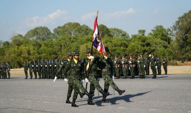 กำลังกองพันผสม 7 กองพันสวนสนามวันกองทัพไทย มทบ.12 อย่างยิ่งใหญ่