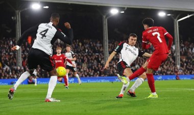 "หงส์แดง"บุกเสมอ"เจ้าสัว"รวม 2 นัดชนะ3-2 ลิ่วชิงคาราบาวคัพดวล"เชลซี"