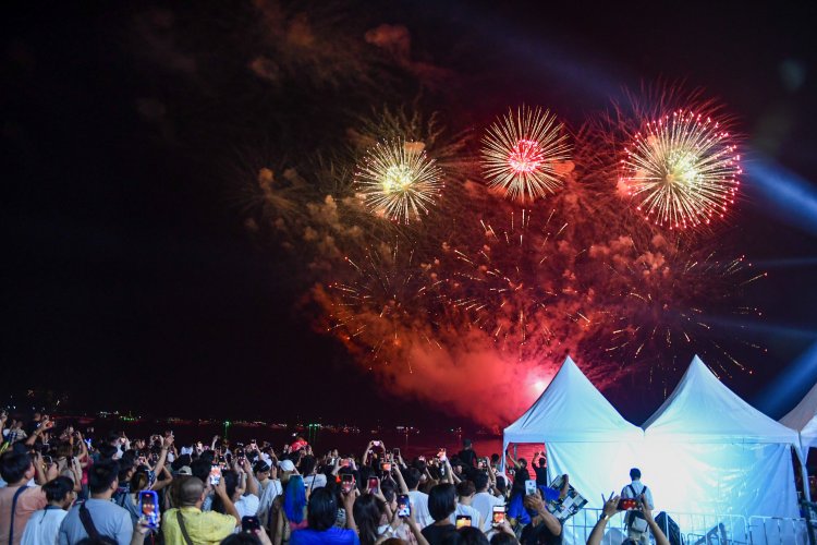 สุดอลังการ "PATTAYA COUNTDOWN 2024" จุดพลุเฉลิมฉลองศักราชใหม่