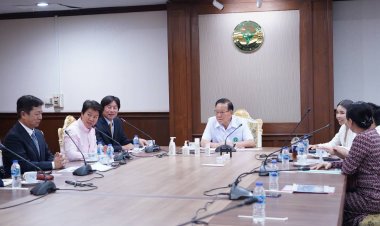 รมช.สันติ หารือประธานคาโอ บิวตี้ฯช่วยแก้ปัญหาผิวแพ้ง่ายให้คนไทย ด้วยนวัตกรรมเซราไมด์แคร์