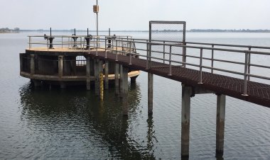 ภัยแล้งคุกคามแรงอ่างเก็บน้ำลำฉมวกลดต่อเนื่อง งดจ่ายน้ำป้อนเกษตรกร