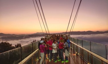 นทท.มาเลเซียแห่เที่ยวเบตงตามรอยองค์รัชทายาทที่ 3 แห่งรัฐเปรัค