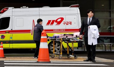 เกาหลีใต้ส่งแพทย์ทหารเสริมกำลังโรงพยาบาล หลังหมอแห่ประท้วงทั่วประเทศ