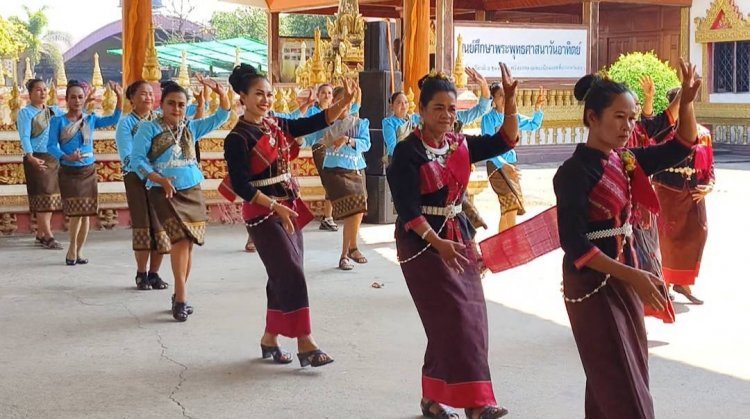 วัดสำโรงเกียรติเมืองขุนหาญสืบสานตำนานชาติพันธุ์ 4 เผ่าไทไฉไลยิ่ง