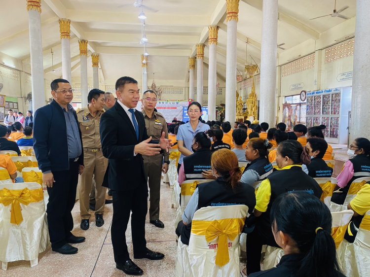 "บิ๊กหลวง"ลงพื้นที่ให้กำลังใจผู้เข้ารับการบำบัดยาเสพติด ย้ำความสำคัญ ครอบครัว ชุมชน