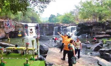 "ฮ้อนนี้ ชัยภูมิ ม่วนกุ๊บ"เที่ยวเย้ยลมร้อน กระตุ้นเศรษฐกิจคึกคัก