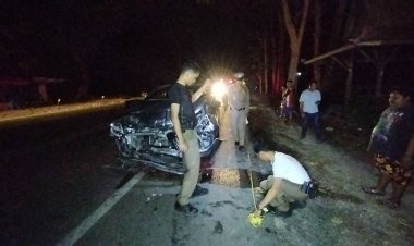 ระทึก!เก๋งพุ่งชนท้ายสิบล้อไม่เปิดสัญญาณไฟทายซิ่งหนี