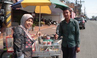 สุดยอดคนใจสู้ วัยรุ่นสร้างตัวขายไอศกรีมเคลื่อนที่รอบเมืองนราธิวาส