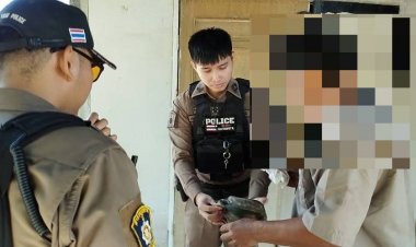 หนุ่มเพี้ยนบุกยึดบ้านกางมุ้งนอนสบายใจเฉิบ จนท.จับนำส่งภูมิลำเนา