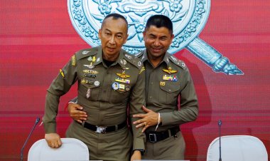 ยุติศึก"บิ๊กต่อ-บิ๊กโจ๊ก"เด้งไปช่วยงานสำนักนายกฯมอบ"กิติรัฐ"รักษาการผบ.ตร.