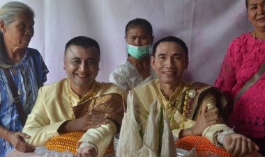 ฮือฮา!หนุ่มสุโขทัยแห่ขันหมากวิวาห์หนุ่มใหญ่เมืองชัยภูมิสุดชื่นมื่น