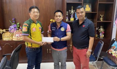 "ป.โดม"  รับหนังสือจาก "ผู้ใหญ่หมี แม่สอด-"พร พุทธชาด" ขออนุญาตจัดมวยการกุศล