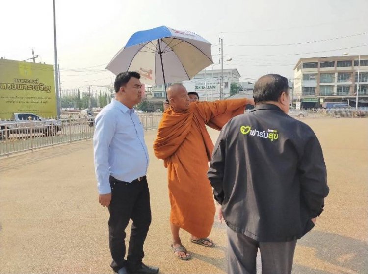 พระอาจารย์เชาว์ดูพื้นที่สร้างงสถานที่ตั้ง จุด พำนักศาลบริวาร ช้าง ม้า ใก้ลวงเวียนใหญ่พระเจ้าตาก