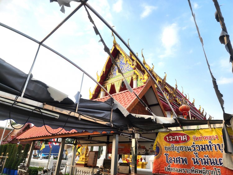 พิจิตรฝนตกหนักลมพัดแรงวัดท่าหลวงพระอารามหลวงบ้านเรือนราษฎรบึงสีไฟเสียหายยับ