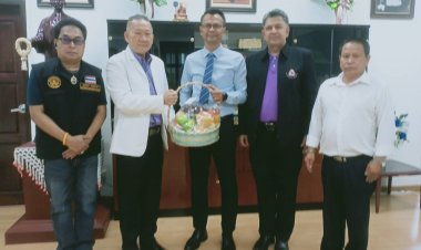 "นายกฝอ" นำทีมที่ปรึกษาเข้าเยี่ยมคารวะ ผู้พิพากษาหัวหน้าศาลจังหวัดแม่สอด