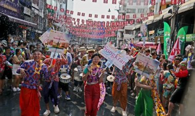 เย็นทั่่วหล้า"สงกรานต์ข้าวสาร 2567" ไทย-ต่างชาติ แห่เล่นน้ำกันคึกคัก