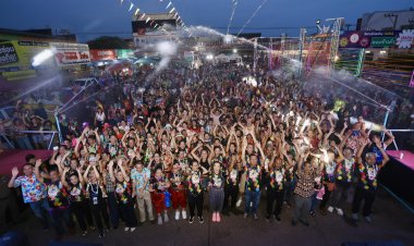 ถนนข้าวคั่ว แลนด์มารค์วันมหาสงกรานต์ 'Soft Power'เสิงสาง