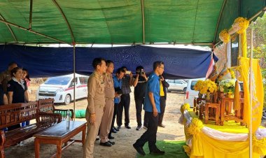 อำนาจเจริญ เชิญสิ่งของพระราชทานมูลนิธิราชประชานุเคราะห์มอบแก่เหยื่อไฟไหม้บ้าน