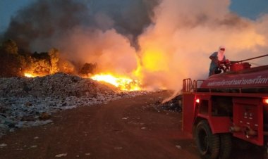 ปราจีนนร้อนจัดแก๊สใต้กองภูเขาขยะปะทะไฟลุกไม้บ่อขยะพื้นที่ 17 ไร่ยังคุมไม่ได้