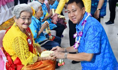 เทศบาลเมืองบ้านสวนชลบุรี จัดงานรวมพลคน100ปีห่วงใยใส่ใจผู้สูงอายุ