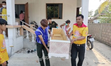 "ผู้ใหญ่หมี กู้ภัยนครแม่สอด" กับภารกิจช่วยเหลือครอบครัวของผู้วายชนม์ ที่ยากไร้