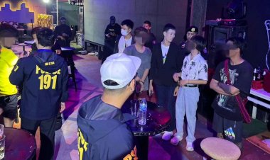 ทลายผับเถื่อนชาวเมียนมา เปิดโจ๋งครึ่มย่านรามคำแหง ปล่อยเด็กต่ำ 20 เที่ยว