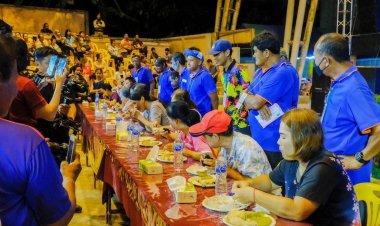 เสียงเชียร์กระหึ่ม!การแข่งขันกินไก่เบตงเมนูอาหารขึ้นชื่อ ในเทศกาลงานไก่เบตง กระตุ้นศก.