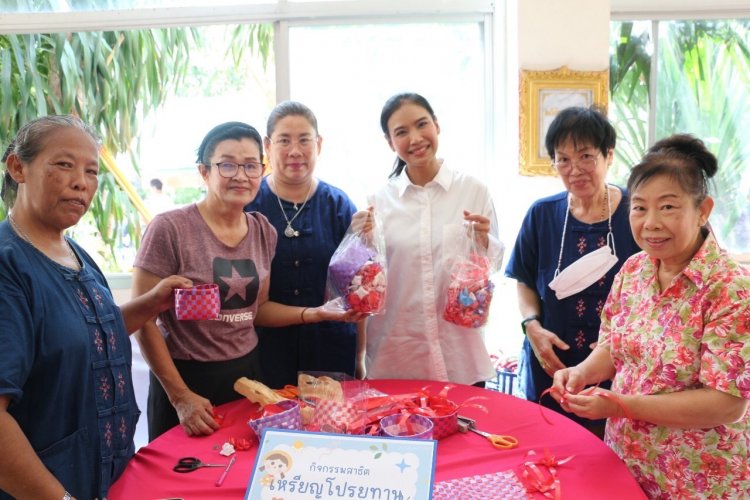 รทสช.ชวนชุมชนทั่วไทยลุกขึ้นมาทำกิจกรรมเพื่อสังคมผู้สูงอายุ