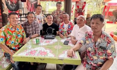 "หนานรัตน์" รดน้ำขอพร รวมพลคนรักพี่จิ " รองจิระศักดิ์ เราชอบคนรักกัน"