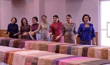 สุดยอดผ้าไหมมัดหมี่ลายขันหมากปี'67 ตอกย้ำขอนแก่นเมืองหัตถกกรรมโลก