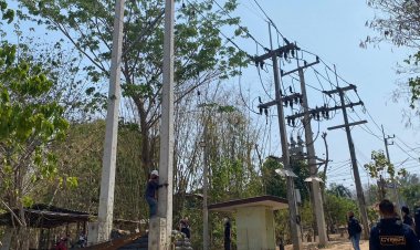 ทหารฉก.ราชมนูสนธิกำลังตำรวจลุยตัดสายสัญญาณอินเตอร์เน็ตข้ามประเทศ 2 จุด